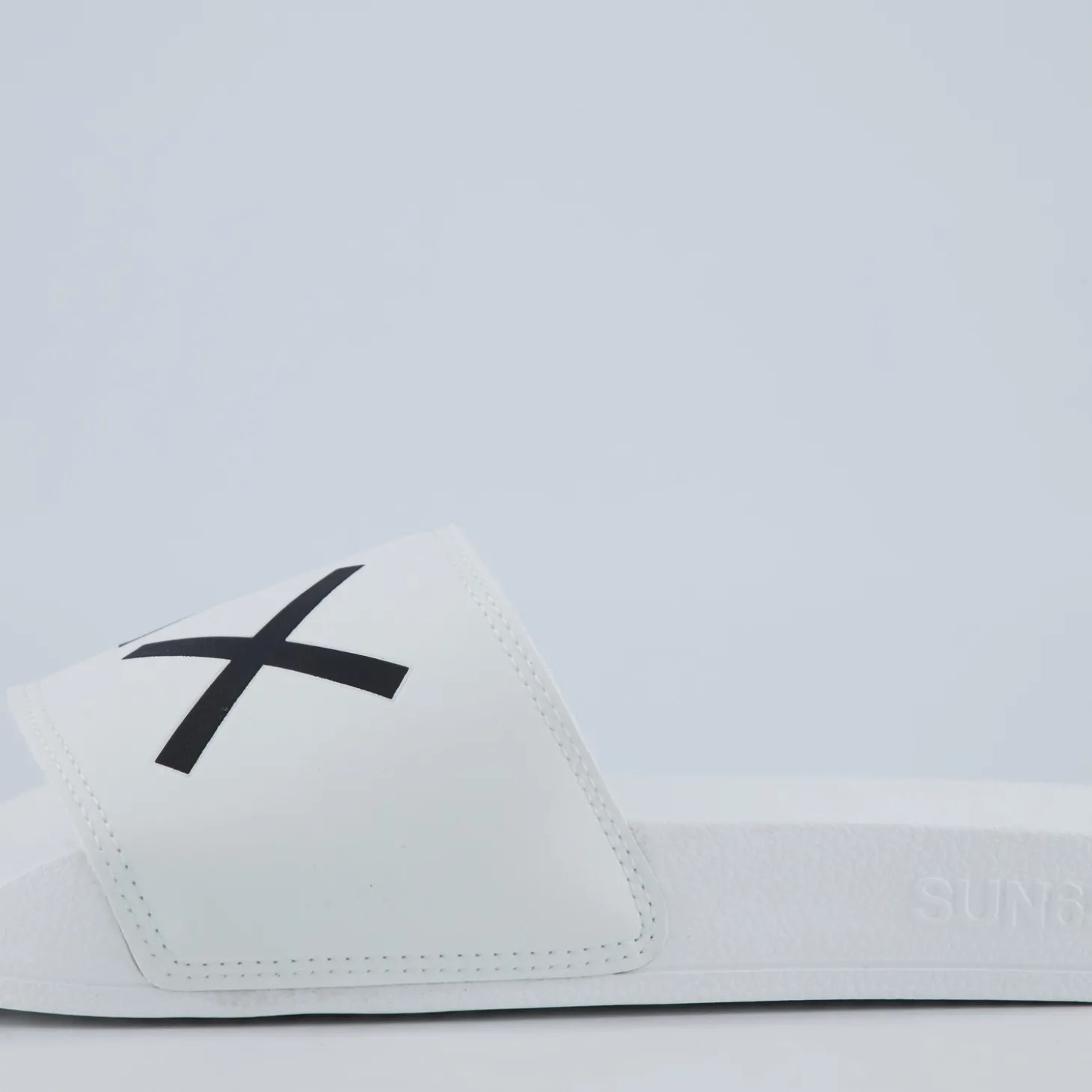 Slippers Logo