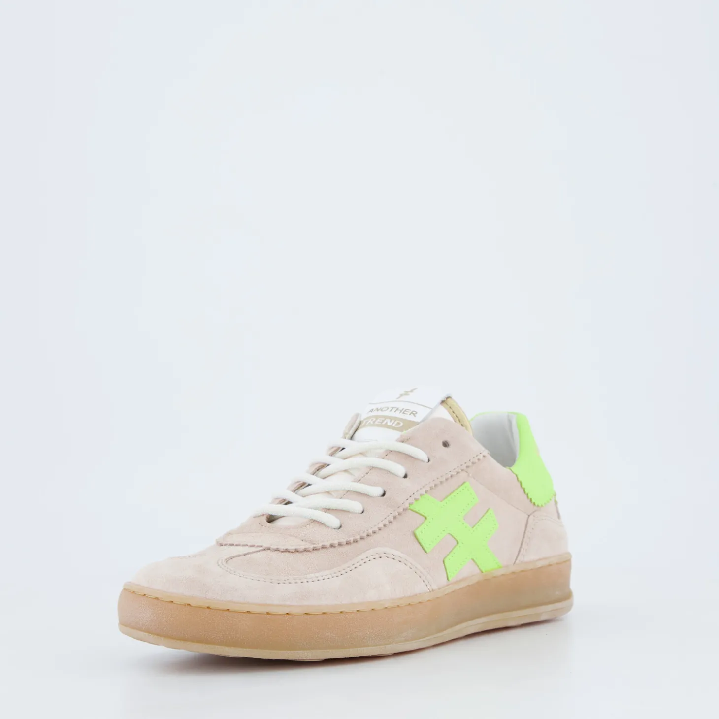 Sneaker