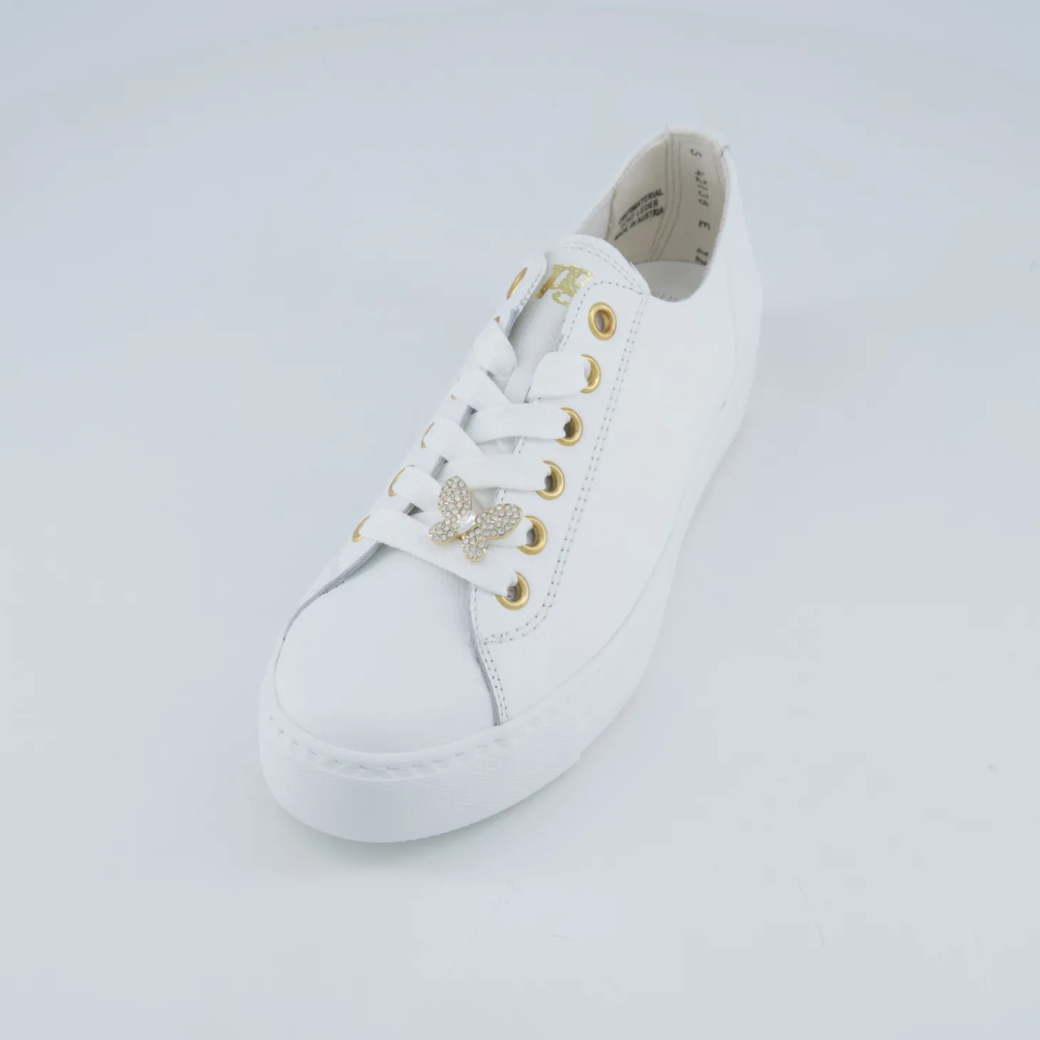 Sneaker