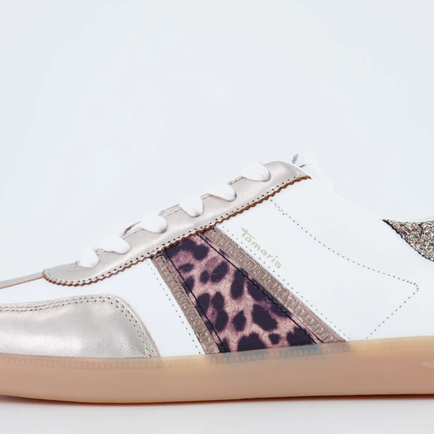 Sneaker