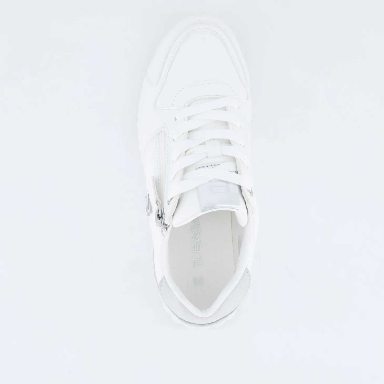 Sneaker