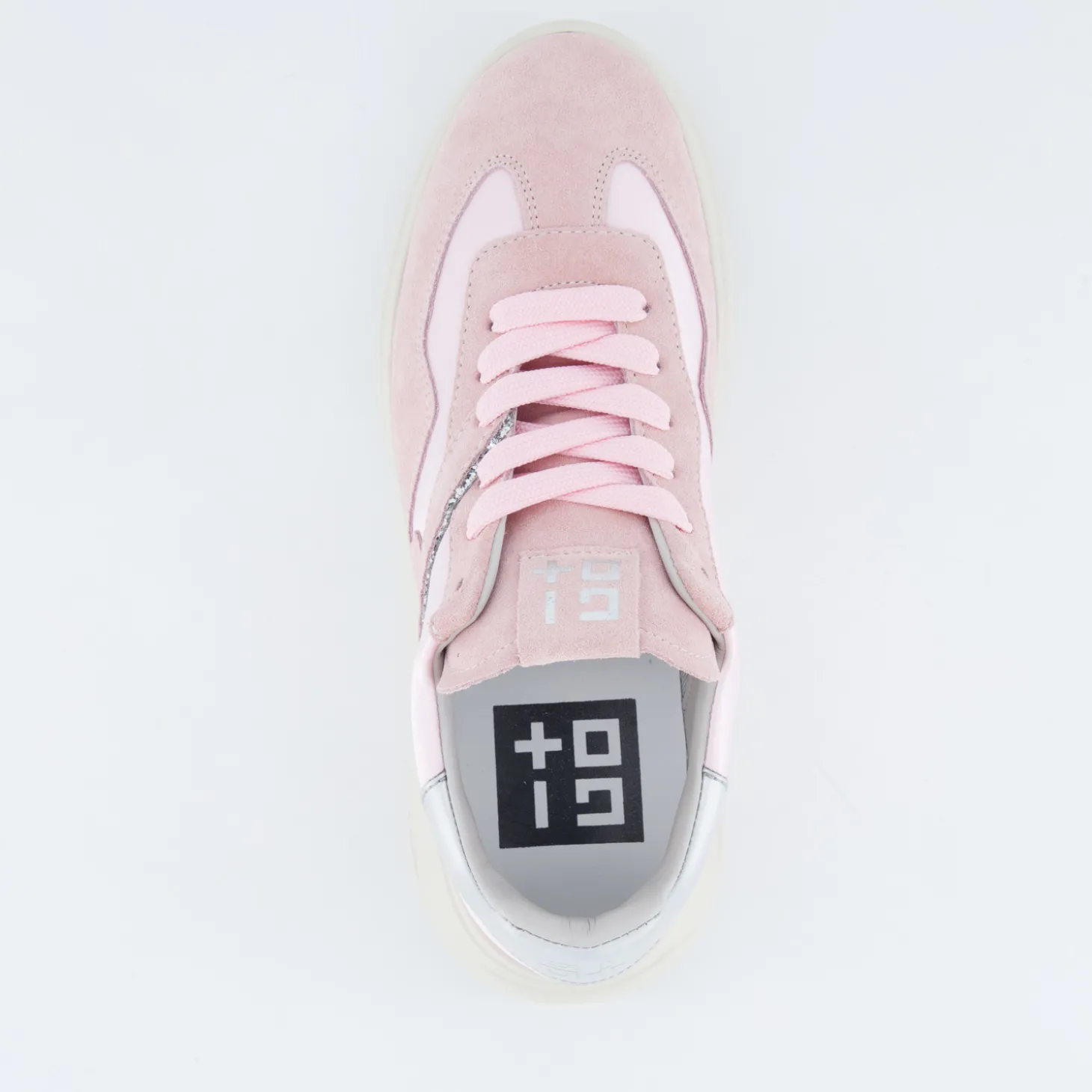 Sneaker