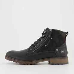 Stiefel & Stiefeletten