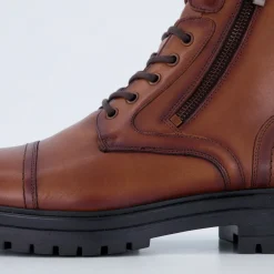 Stiefel & Stiefeletten