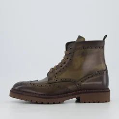 Stiefel & Stiefeletten