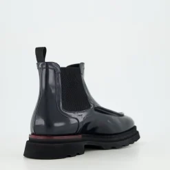 Stiefel & Stiefeletten