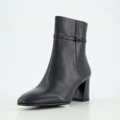 Stiefeletten & Boots
