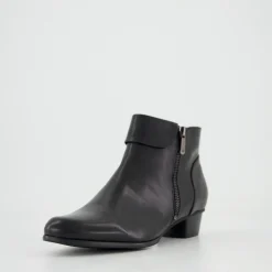 Stiefeletten & Boots