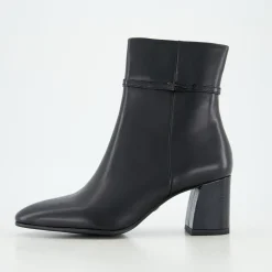 Stiefeletten & Boots