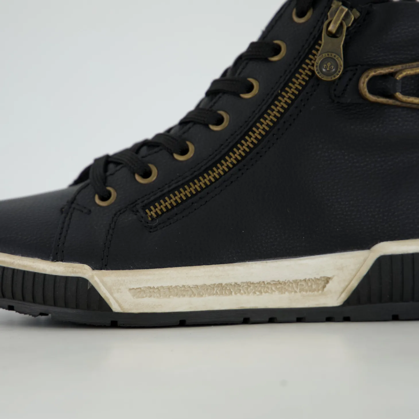 Stiefeletten & Boots