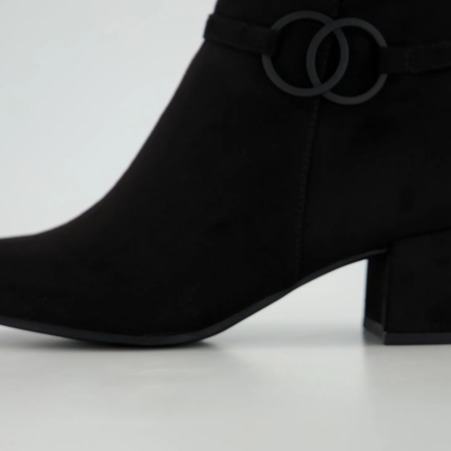 Stiefeletten & Boots