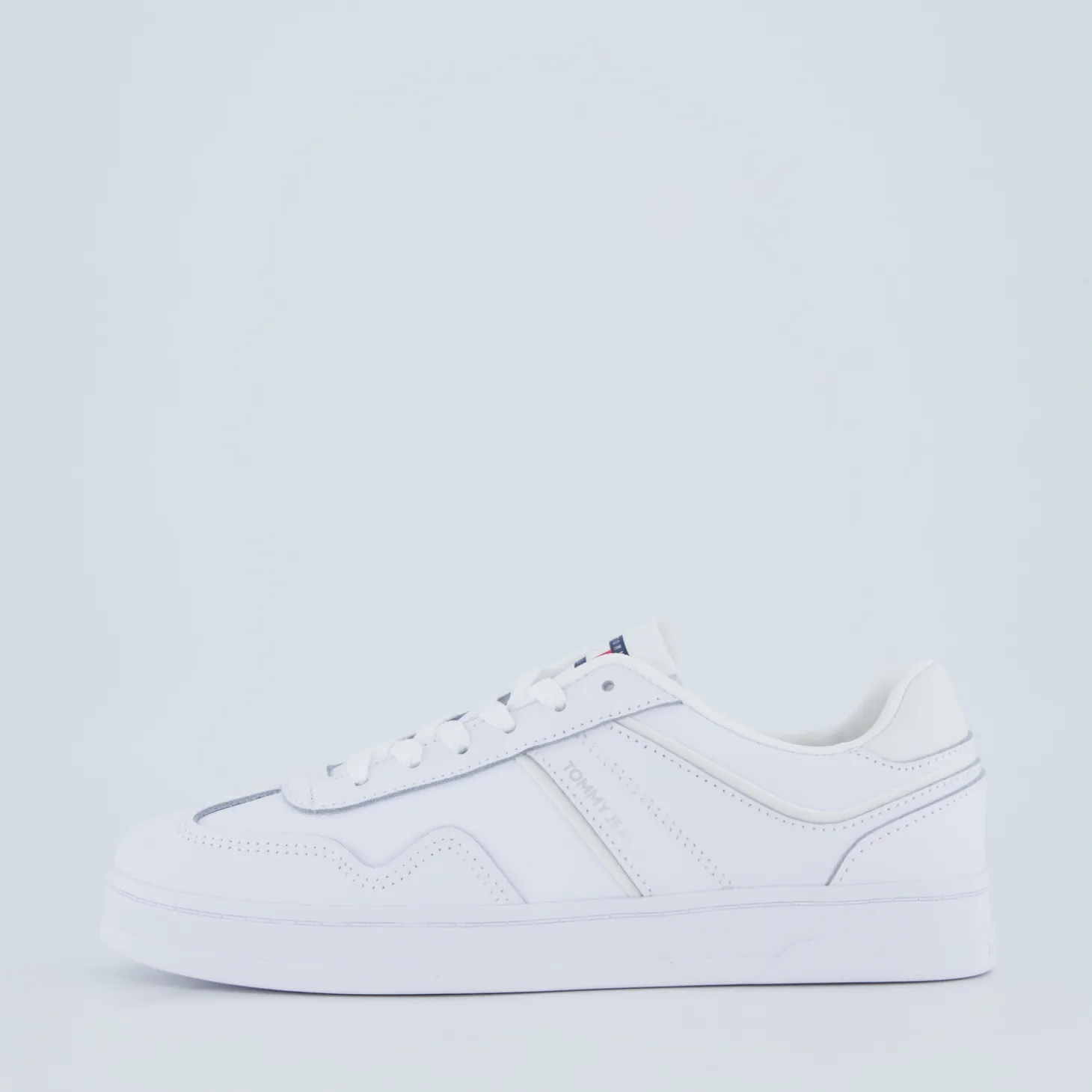 THE GREENWICH LEATHER