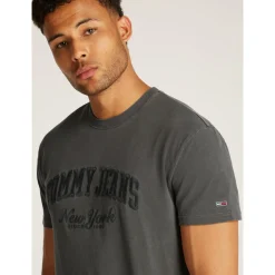 TJM REG VINTAGE VARSITY TEE
