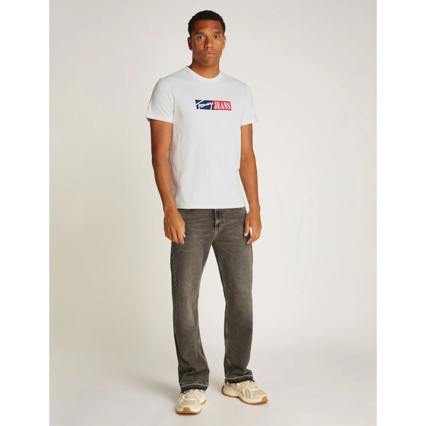 TJM SLIM ENTRY GRAPHIC TEE EXT