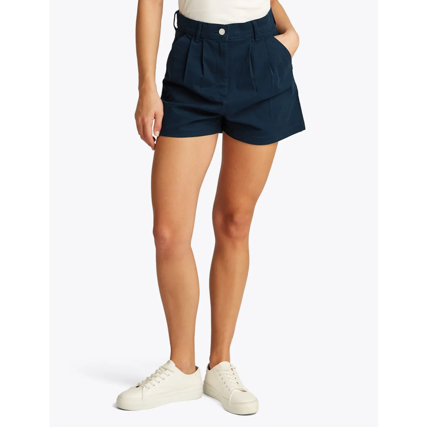 TJW CLAIRE HR PLEATED SHORT