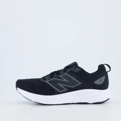460 V4