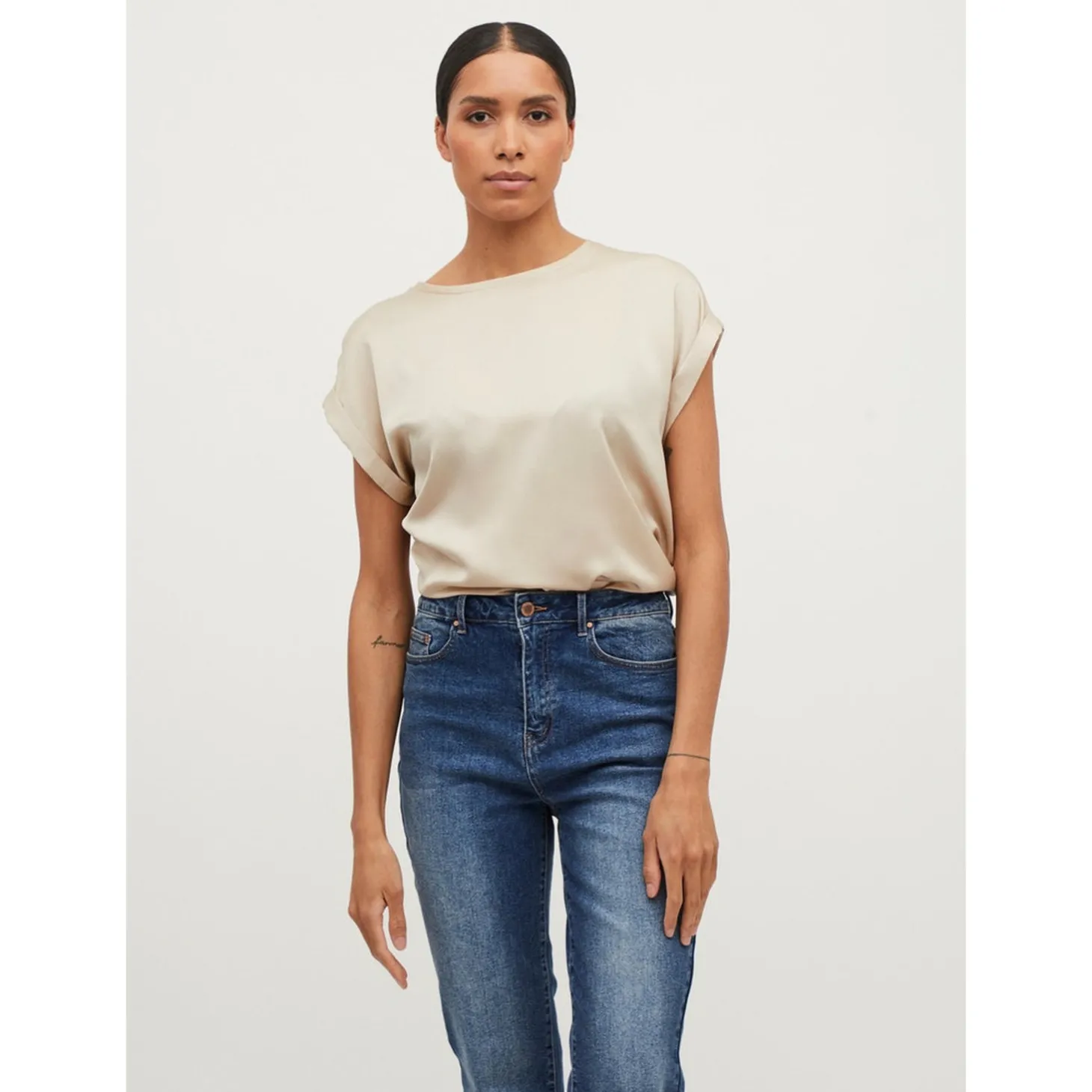 VIELLETTE S/S SATIN TOP