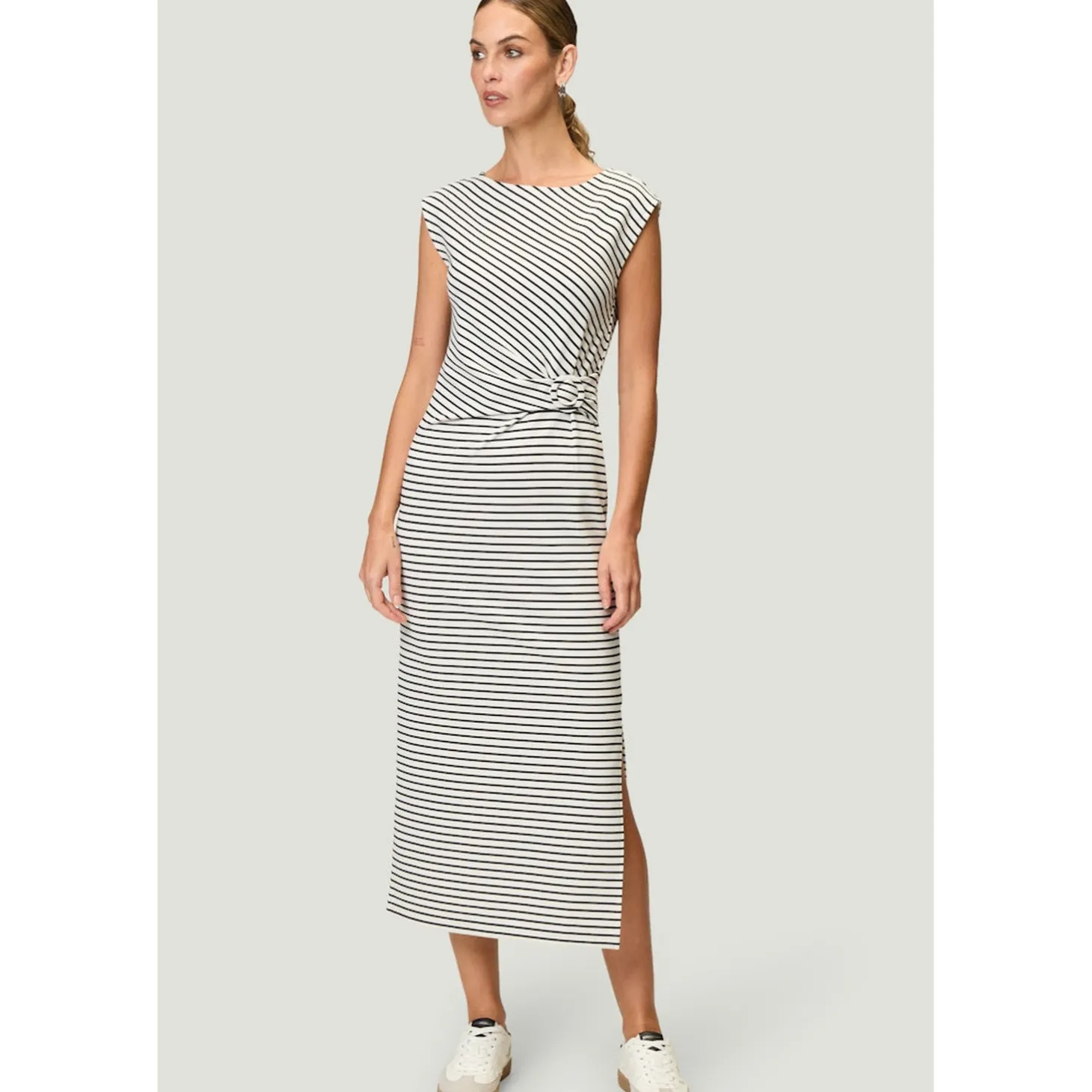 Zero Kleid