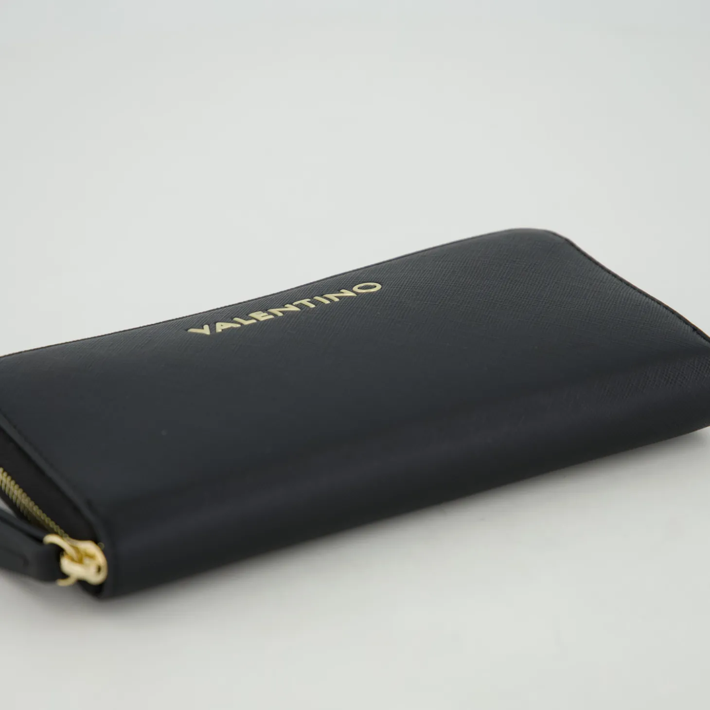 ZIP AROUND WALLET ZERO RE