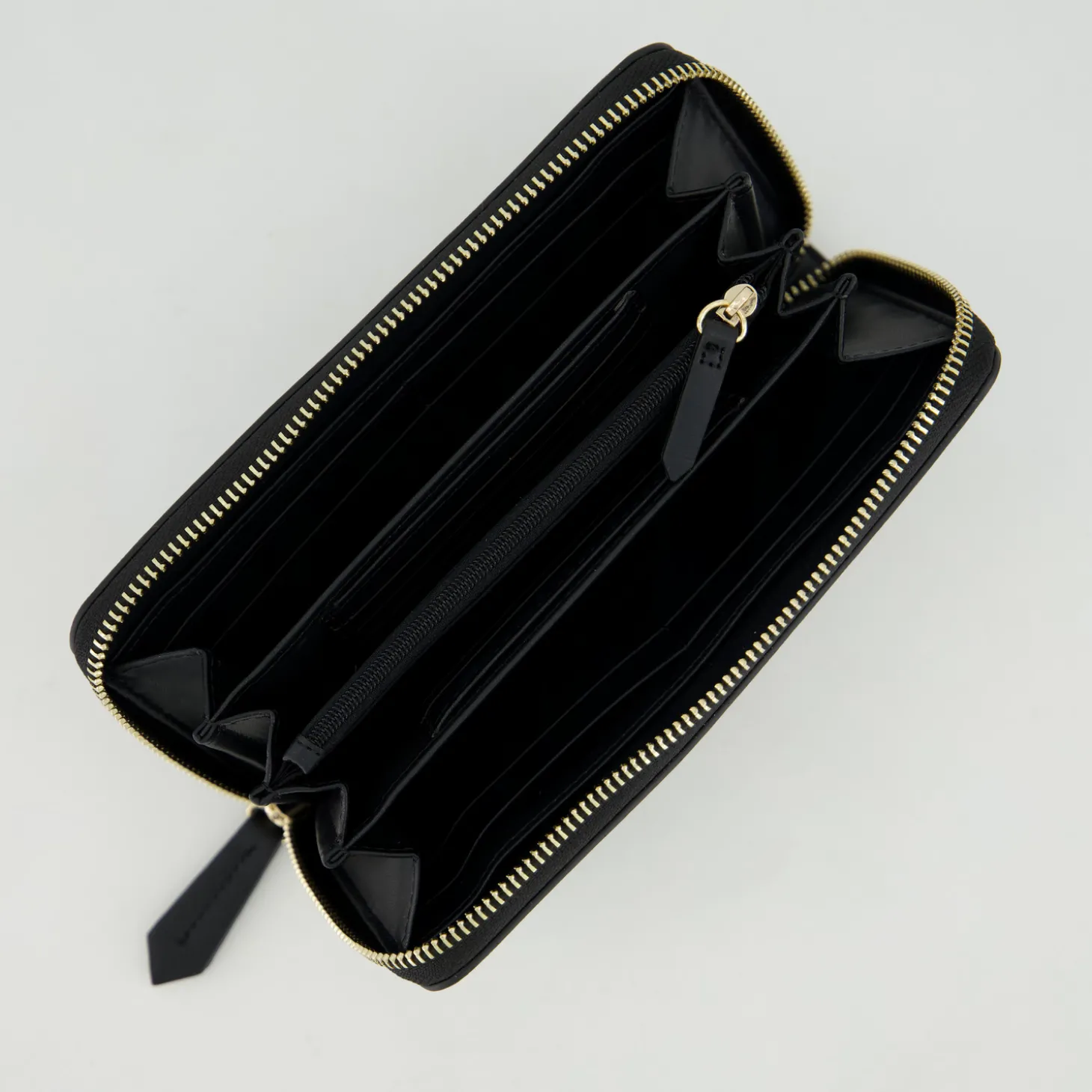 ZIP AROUND WALLET ZERO RE